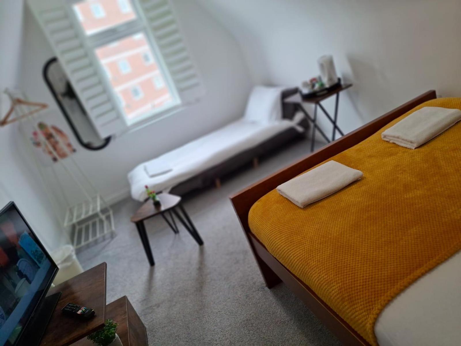 Aparthotel By The Sea, Portsmouth, Parking Ev 22kw Available Portsmouth