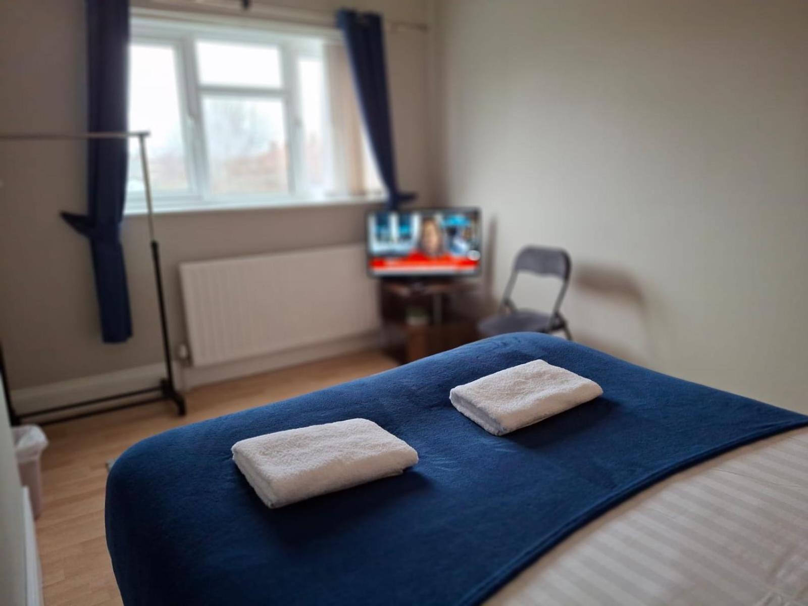 By The Sea, Portsmouth, Parking Ev 22kw Available Portsmouth