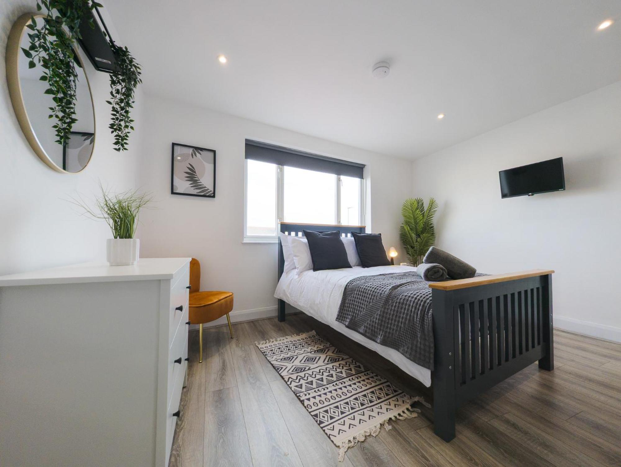 Contractor - Fast Wifi, Free Parking * Portsmouth