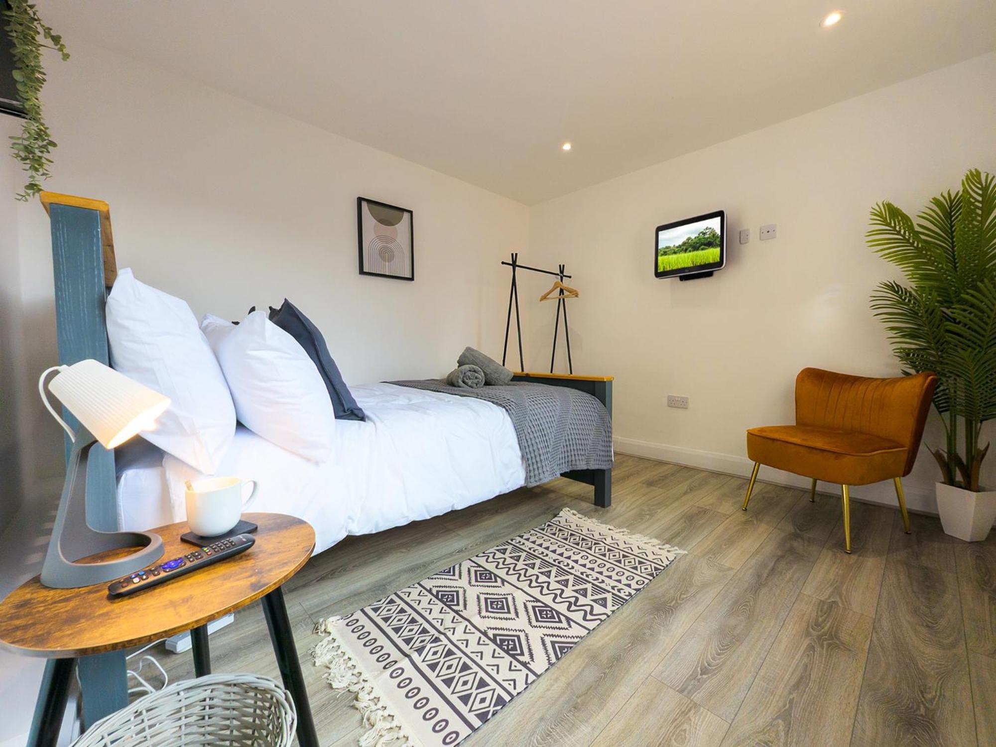 Hostel Contractor - Fast Wifi, Free Parking