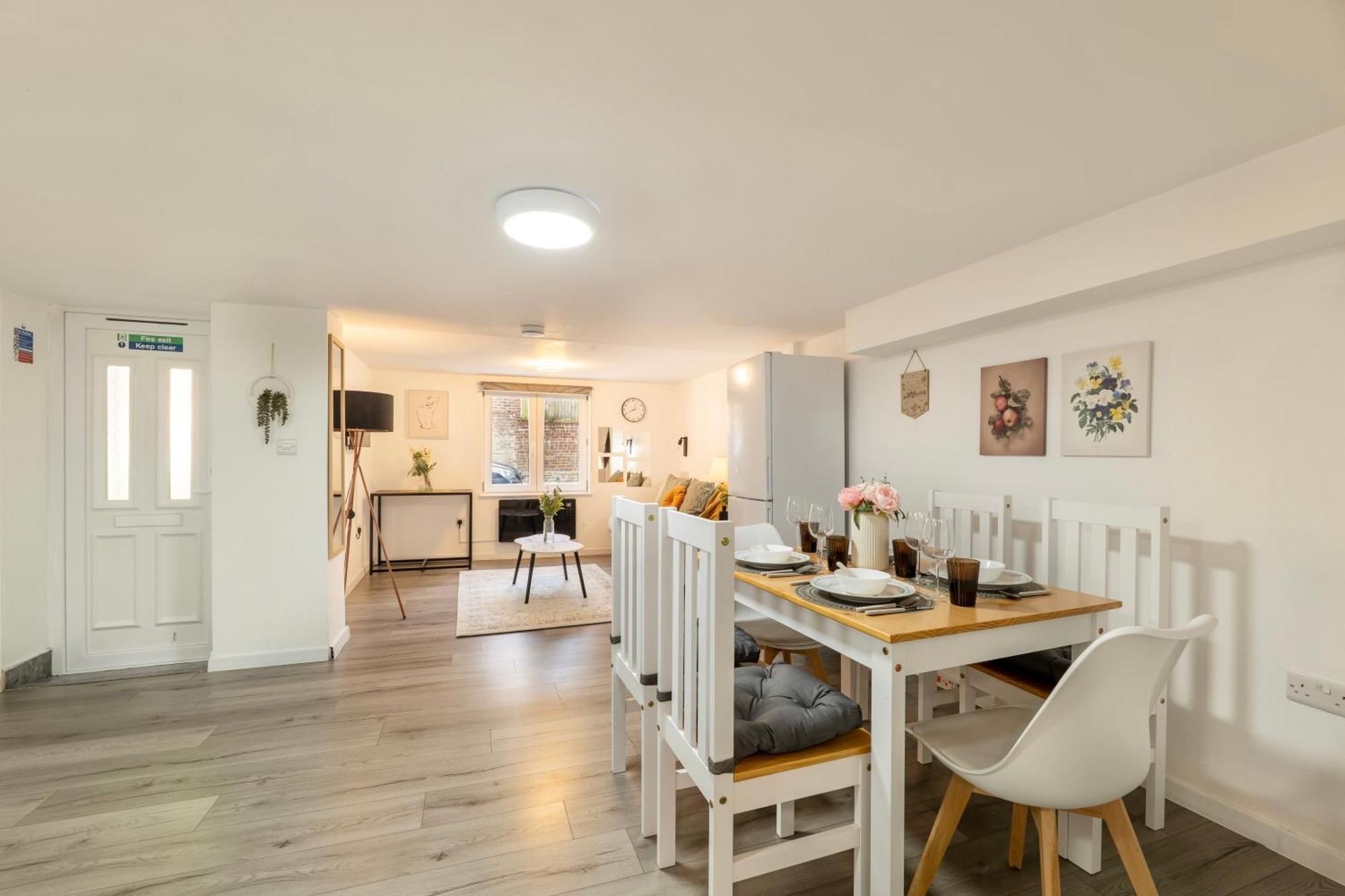 Apartamento Large One Bedroom Southsea Sleeps 3 - Free Parking *