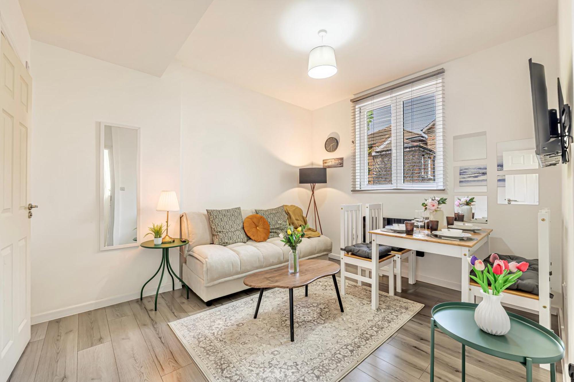 Large One Bedroom Southsea Sleeps 3 - Free Parking Apartamento Portsmouth