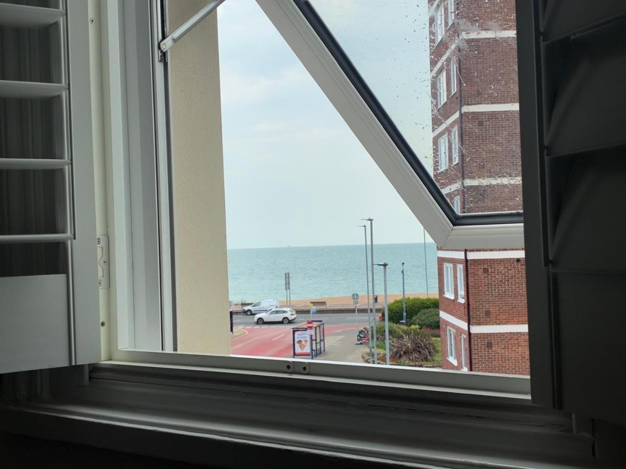 By The Sea, Portsmouth, Parking Ev 22kw Available Aparthotel Portsmouth