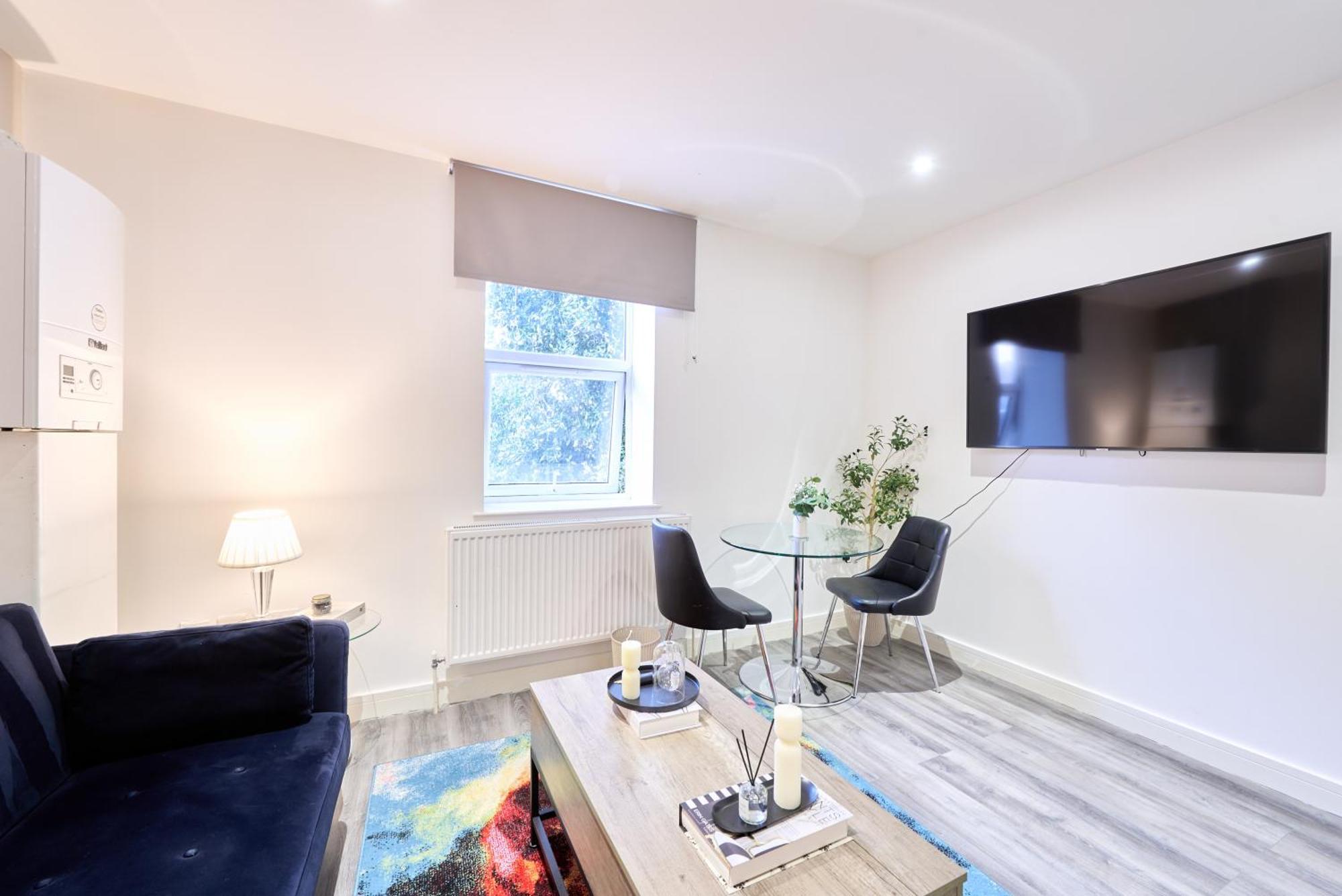 Coastal Comfort For 5