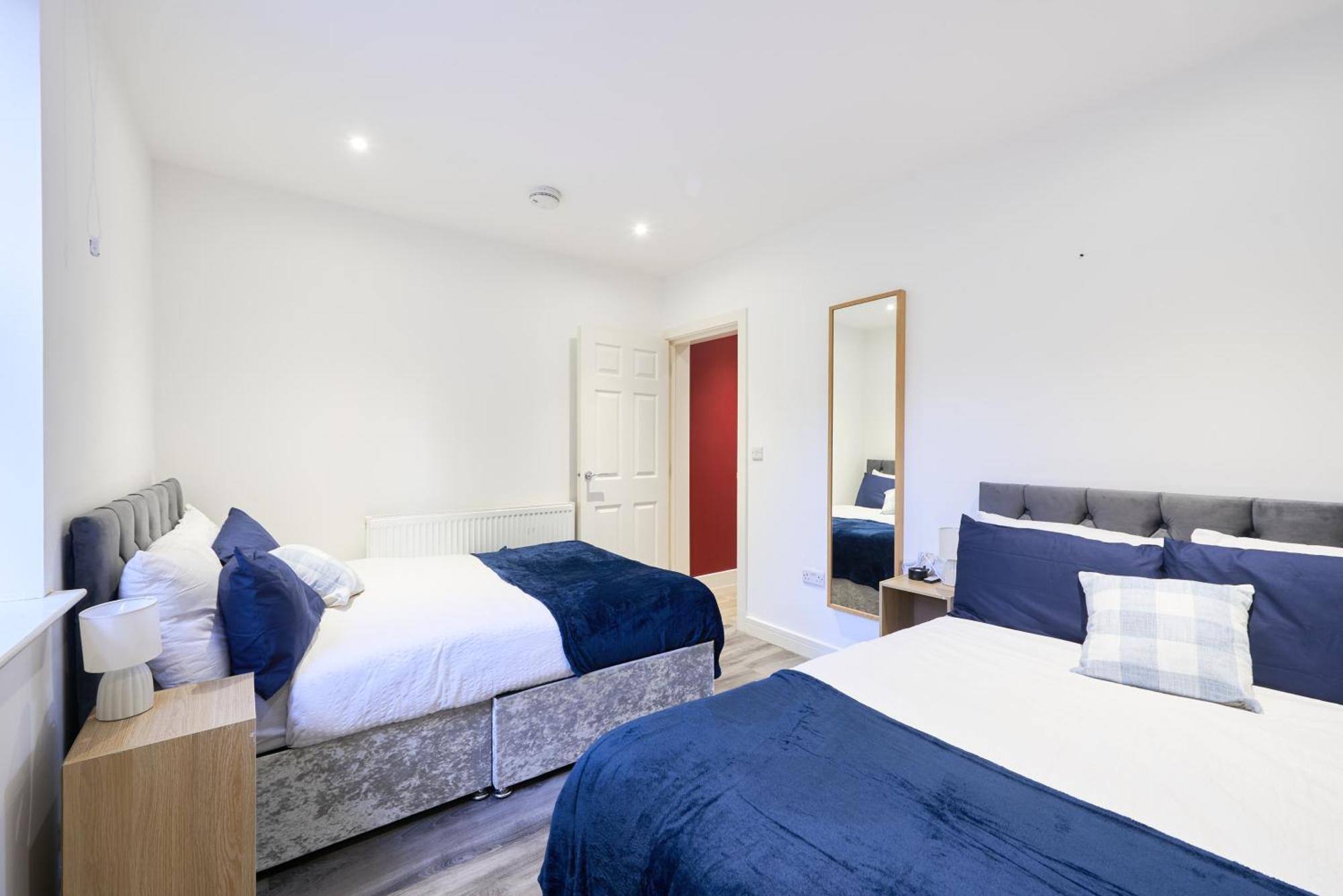 Apartment Coastal Comfort For 5