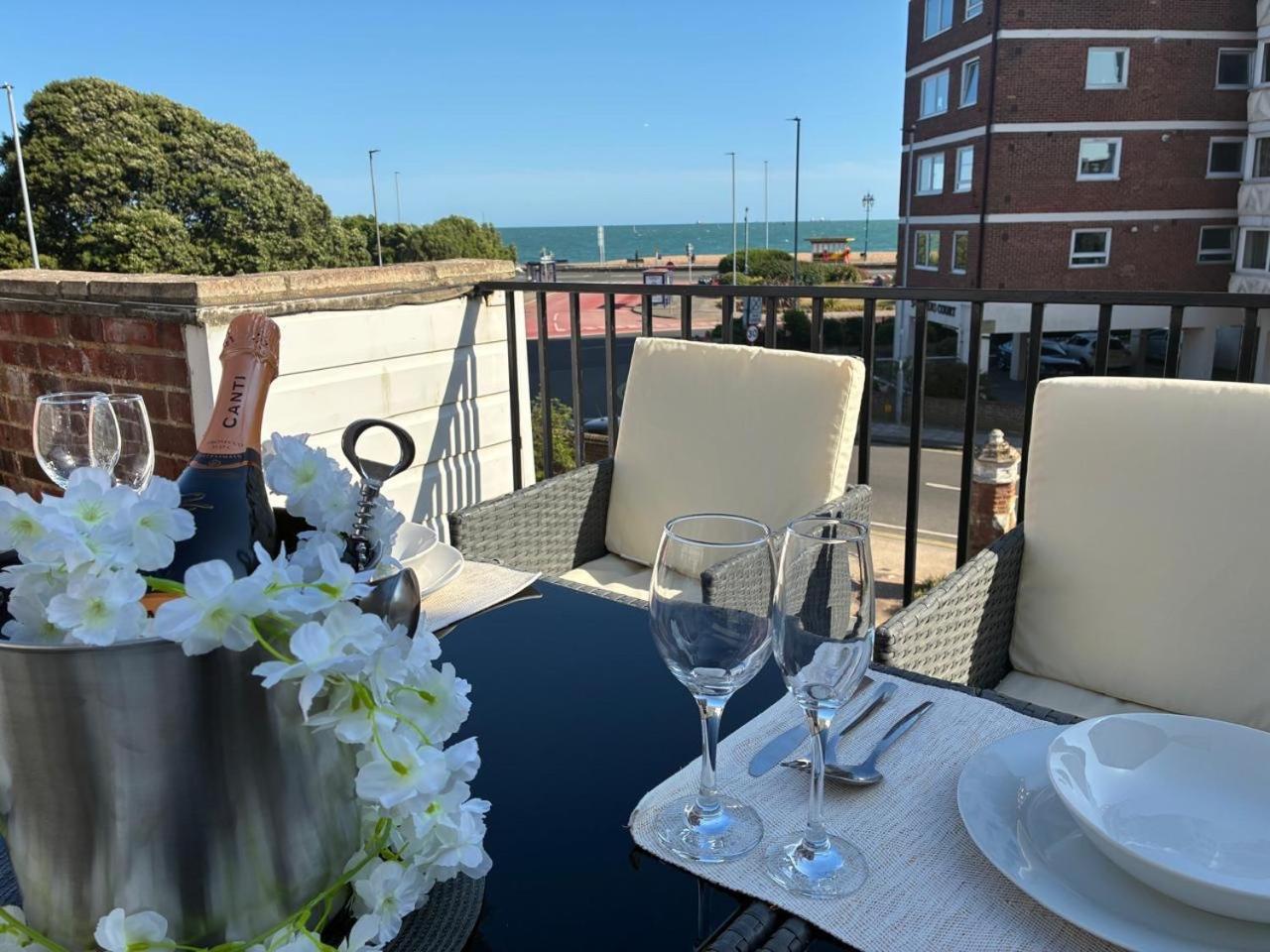 By The Sea, Portsmouth, Parking Ev 22kw Available Aparthotel *