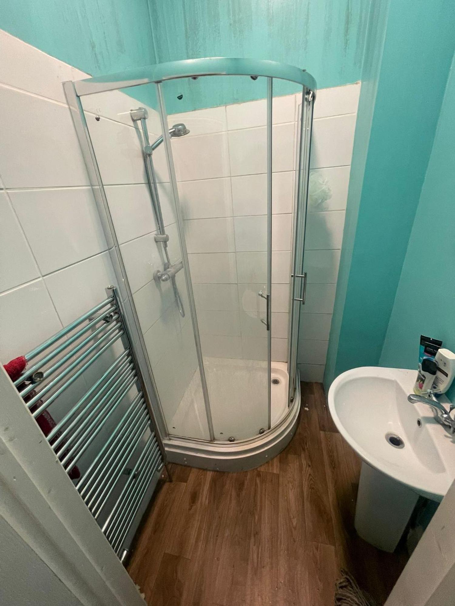 Seaside Double Prime Southsea Beachfront Location Apartment *