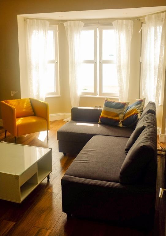 Stones Throw From The - Stunning Sea View Apartamento